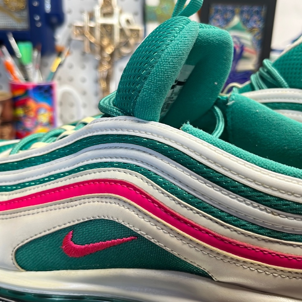 AIR MAX 97 south beach 7/10 size 12